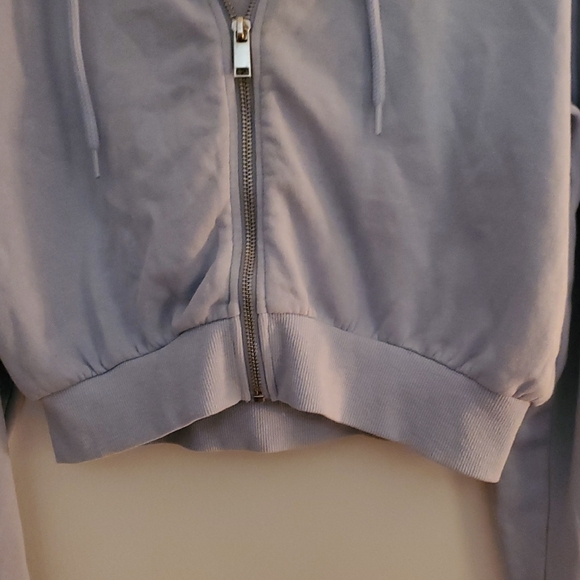 H&M Soft Blue Hoodie Crop - Picture 4 of 6
